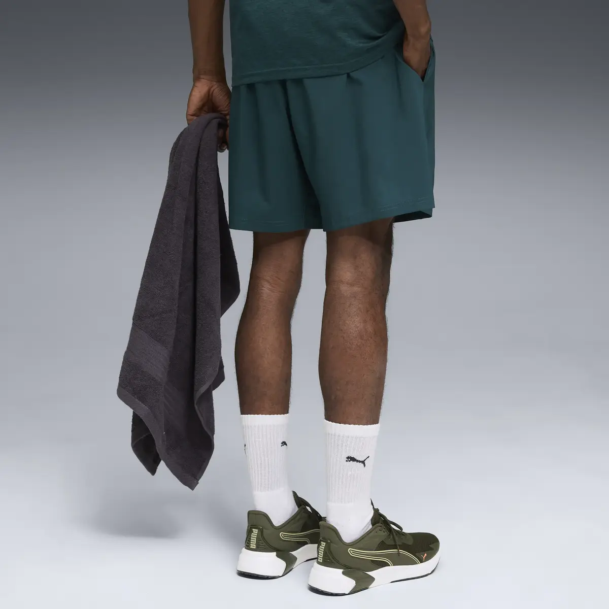 Puma TAD ESSENTIALS 7" Wven Short Yeşil Erkek Şort