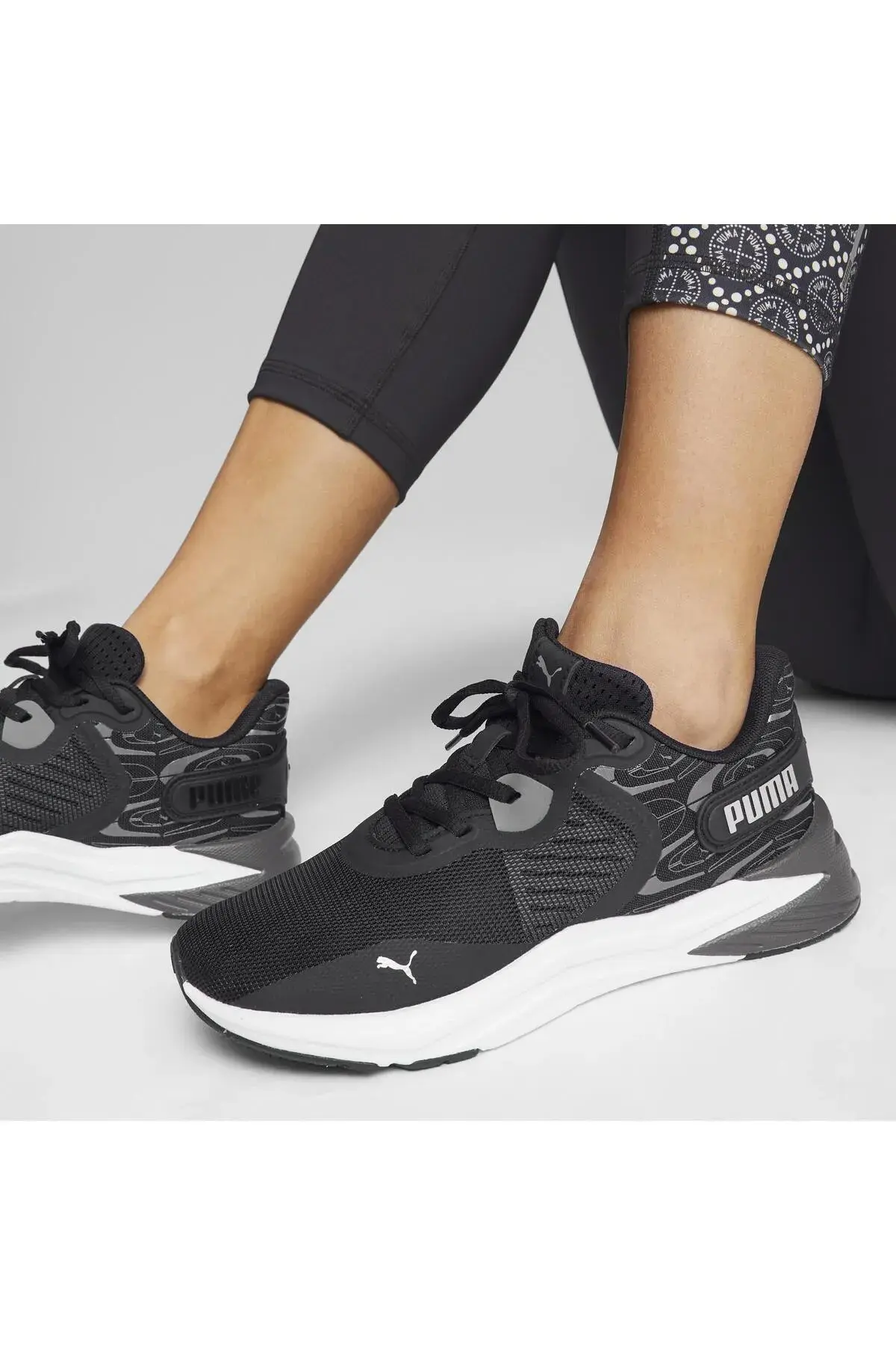 Puma Disperse XT 3 Retro Glam Wns Siyah Kadın Yürüyüş Ayakkabısı