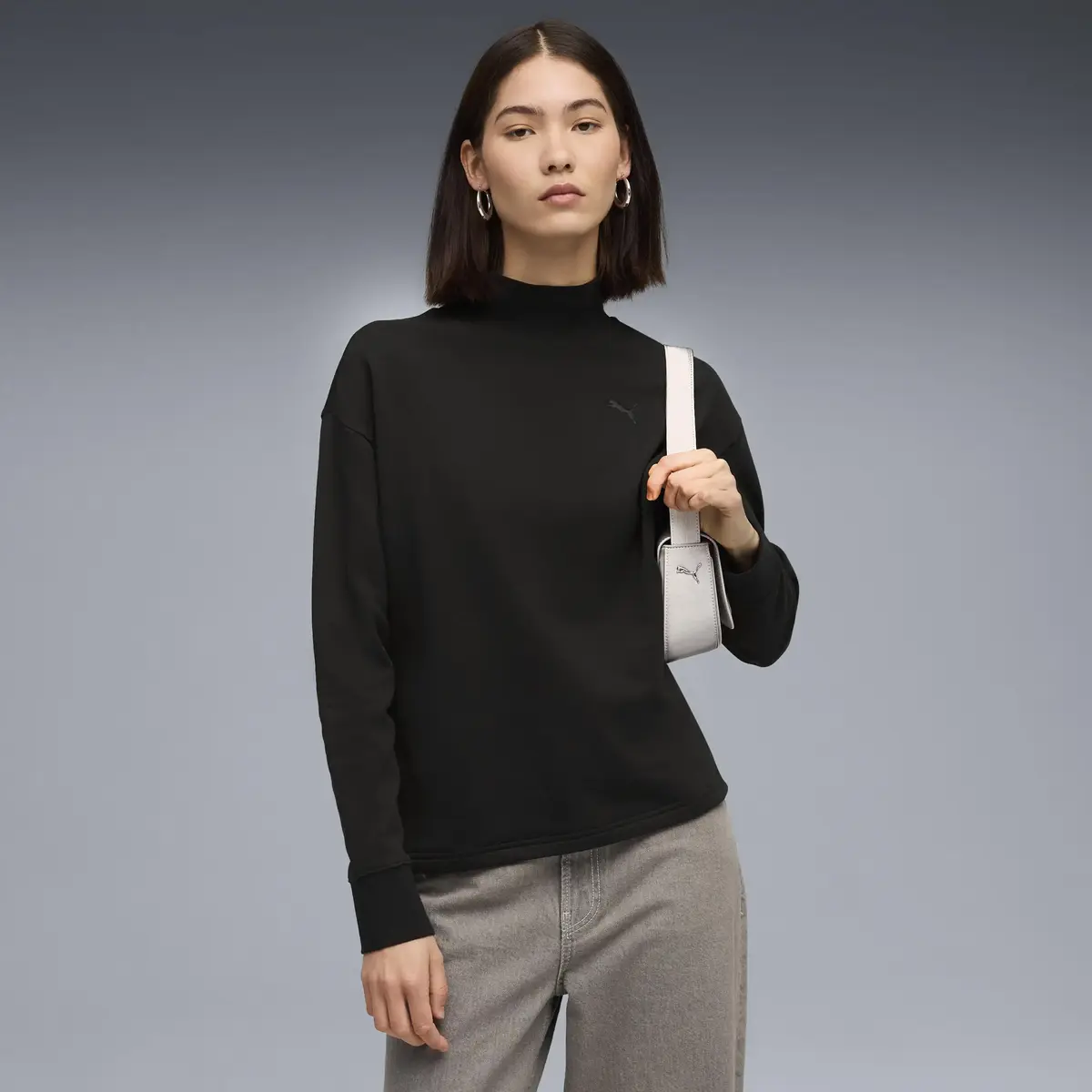 Puma HER Relaxed Crew FL Siyah Kadın Sweatshirt