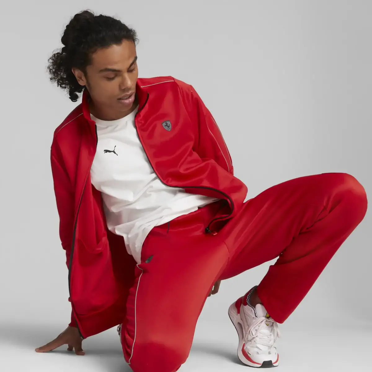 Puma Ferrari Style Mt7 Track Jkt Kırmızı Erkek Fermuarlı Ceket