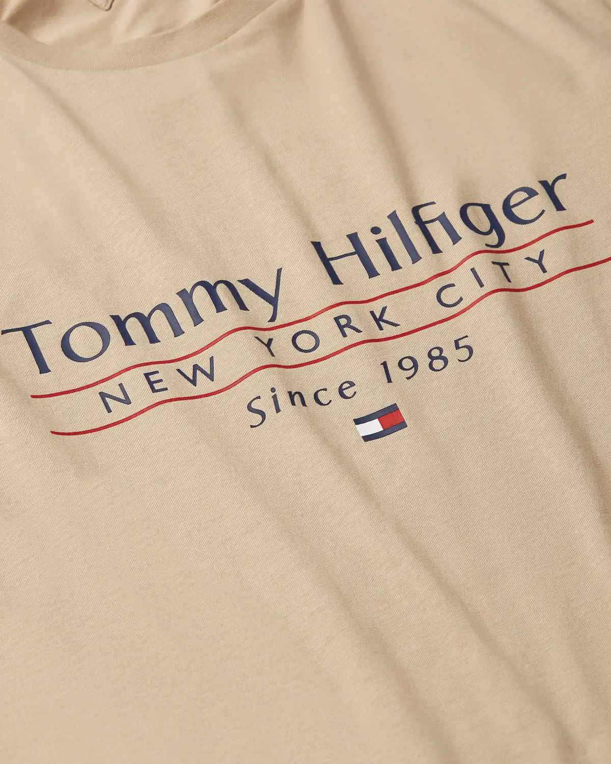 Tommy Hilfiger HILFIGER CENTER STAC, RBT Bej Erkek T-Shirt & Polo