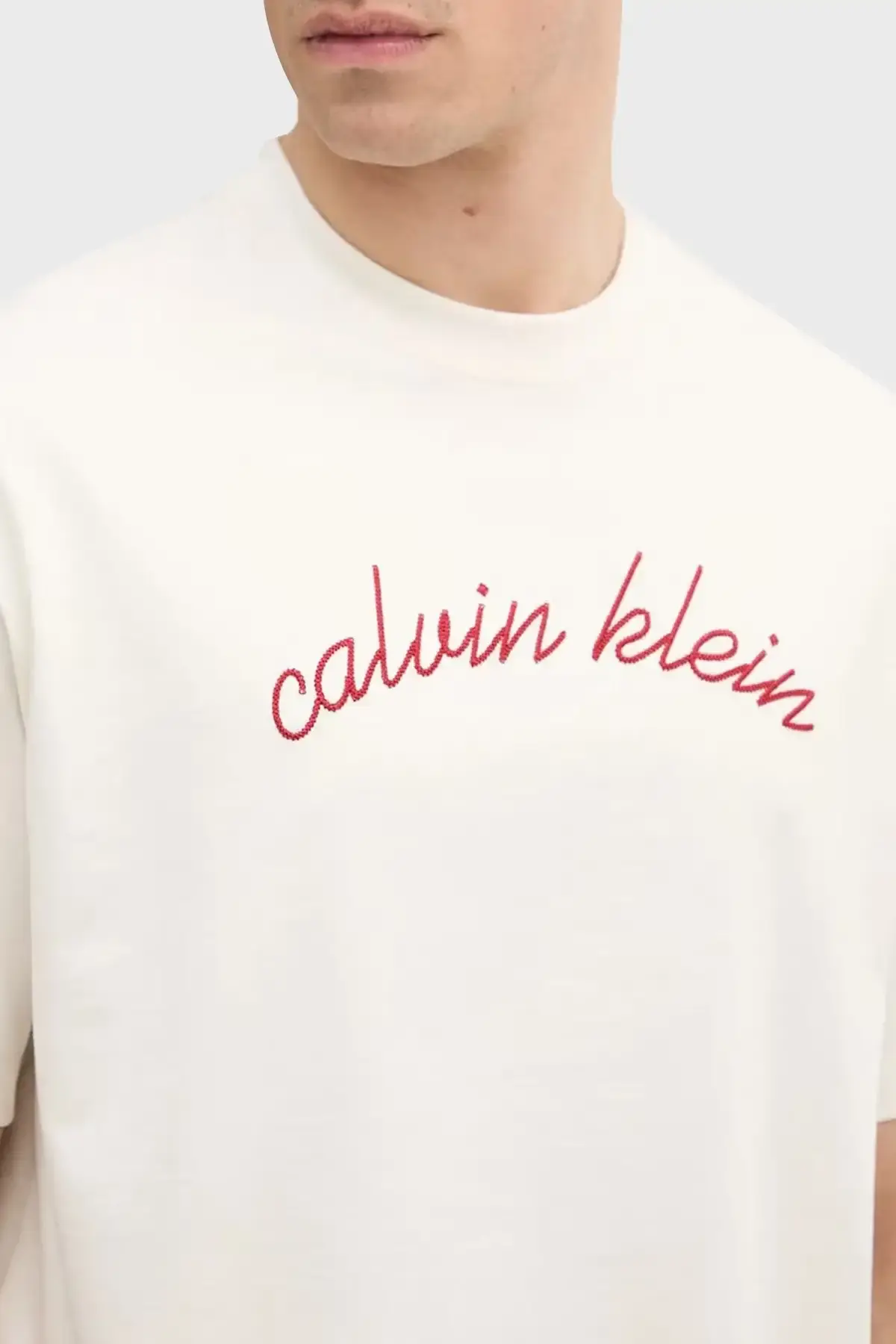 Calvin Klein SS CENTER CHAIN STITCH 16S RLXD Bej Erkek Tişört Calvin Klein SS CENTER CHAIN STITCH 16S RLXD Bej Erkek Tişört
