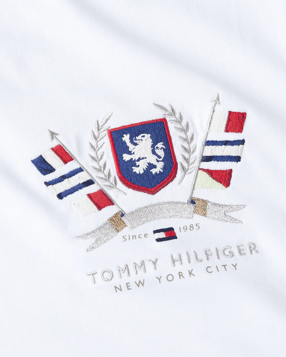 Tommy Hilfiger HILFIGER COLOUR CRES, YBR Beyaz Erkek T-Shirt & Polo
