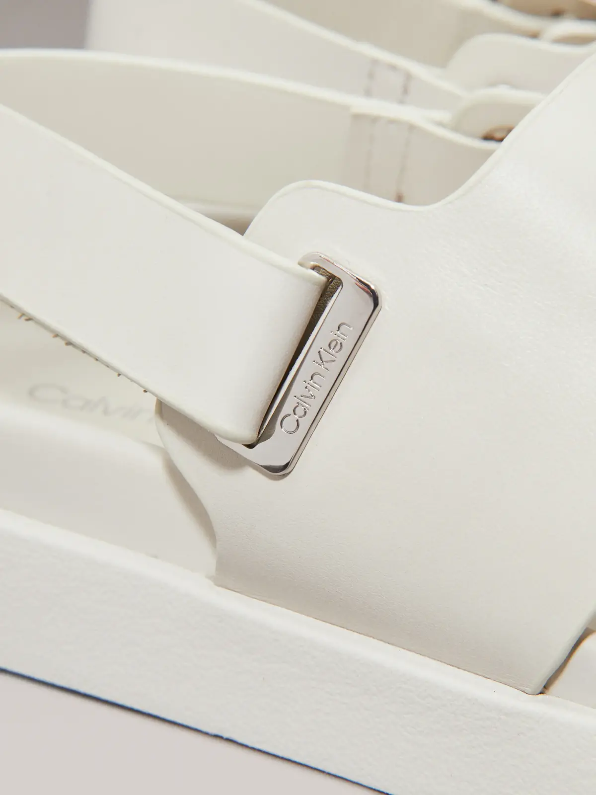 Calvin Klein FLAT ADJ SANDAL EYEL, CJH Beyaz Kadın Terlik