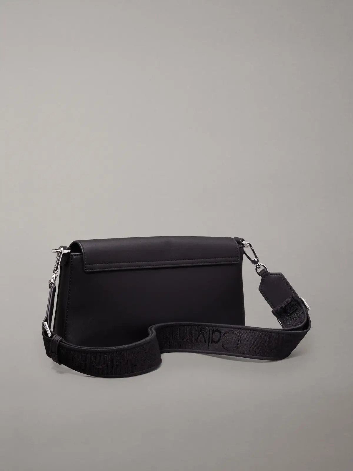 Calvin Klein Siyah Kadın Çanta & Cüzdan