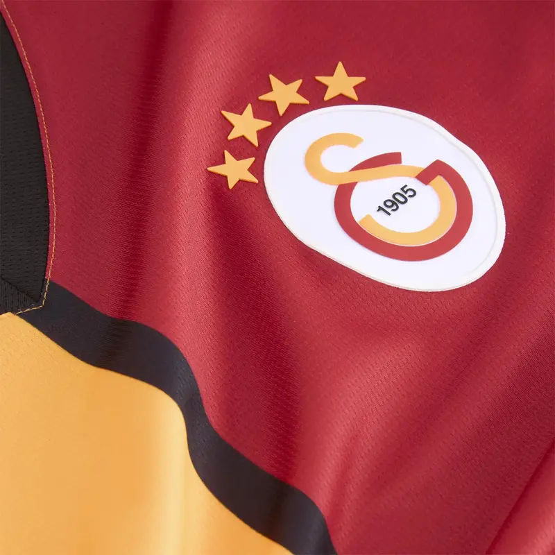 Puma GSK Home Jersey wo S Galatasaray 2024/25 Kırmızı Erkek İç Saha Forması