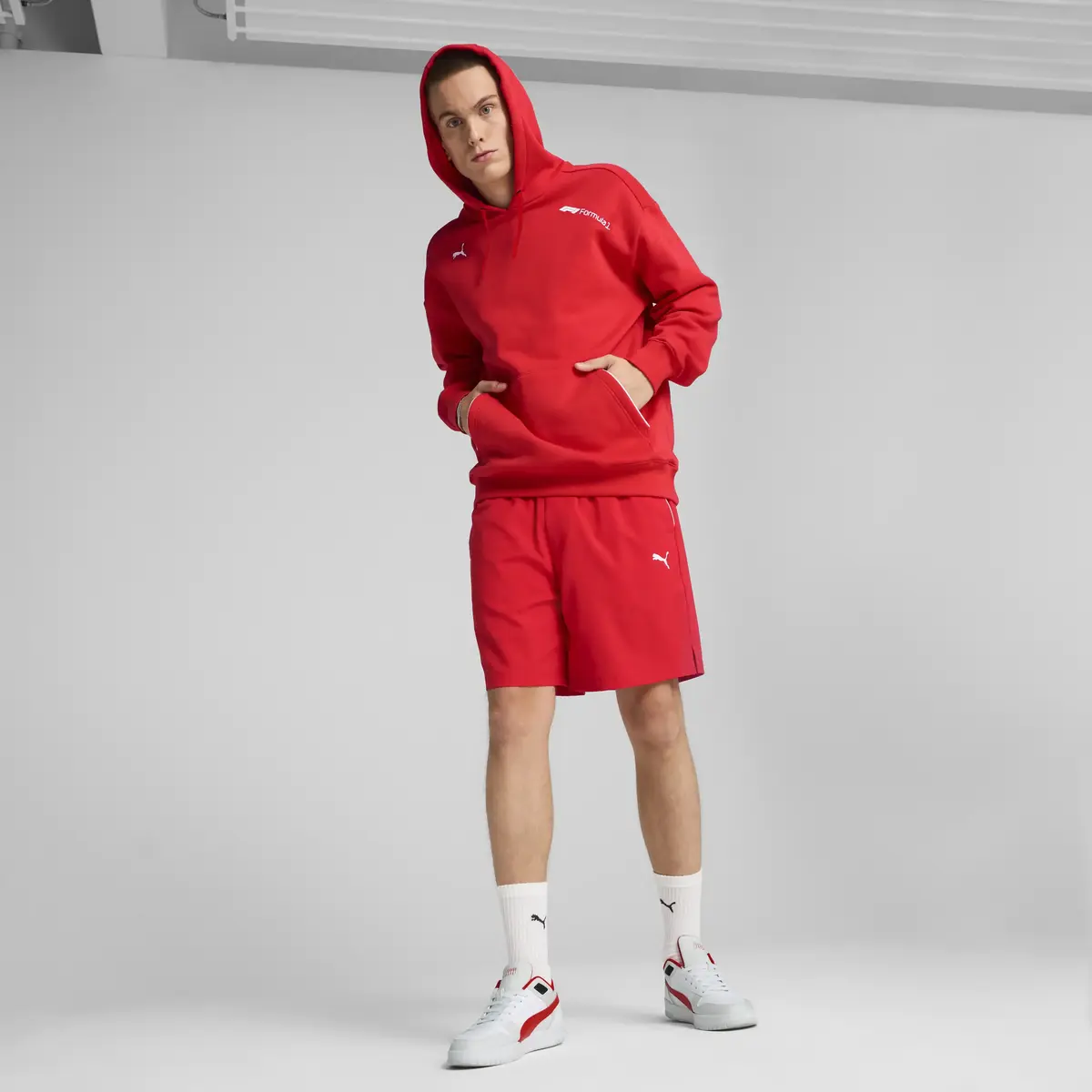 Puma F1 ESS+ Graphic Hoodie Kırmızı Erkek Sweatshirt