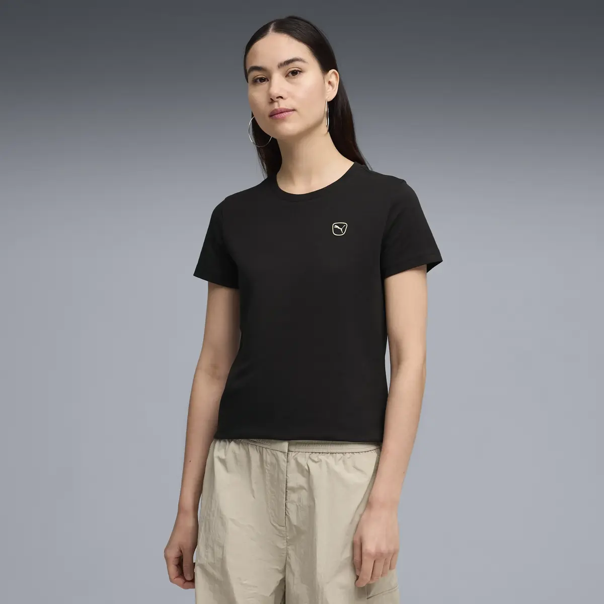 Puma ESS ELEVATED Tee TK W Siyah Kadın T-Shirt