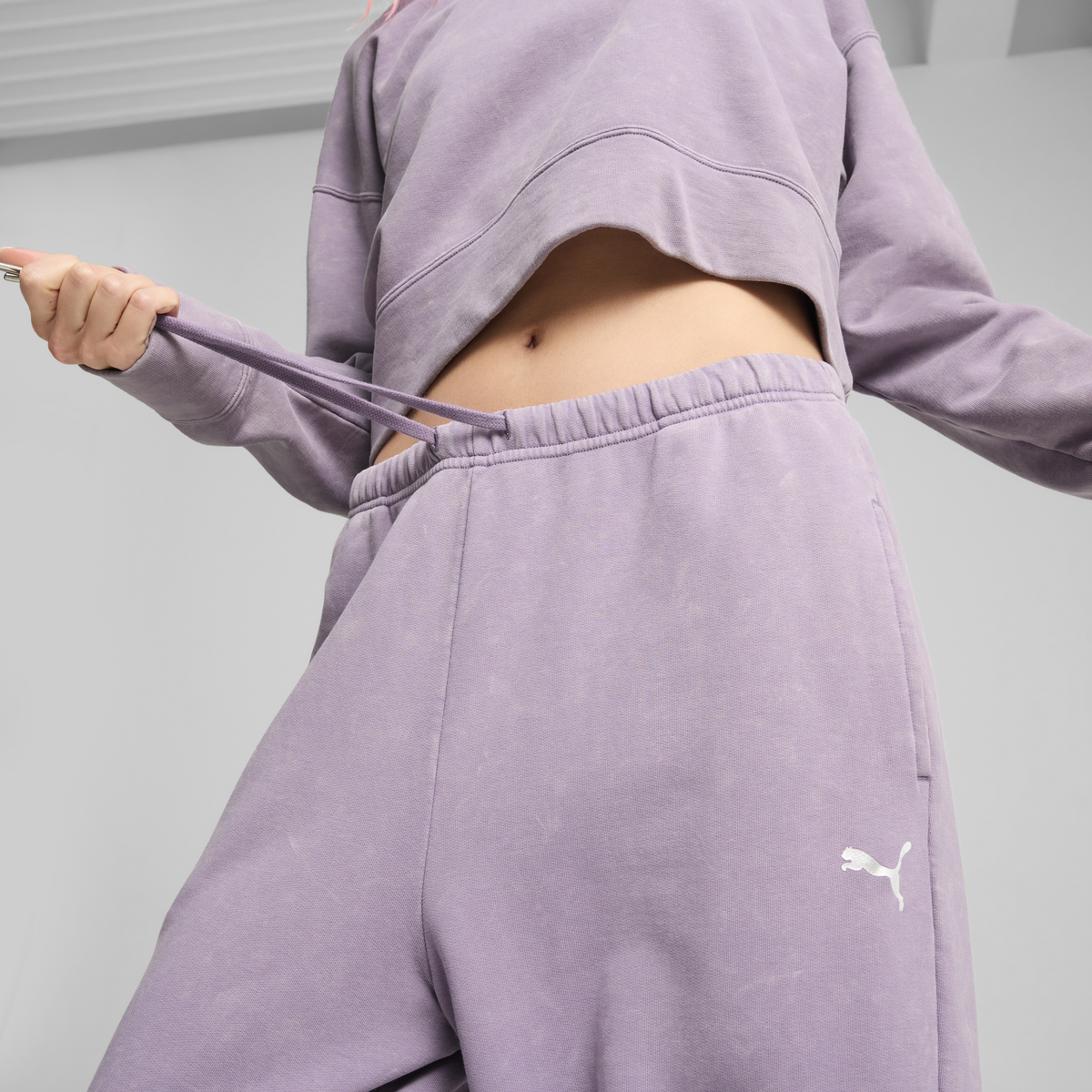 Puma DARE TO Relaxed Washed Pants Mor Kadın Eşofman Altı