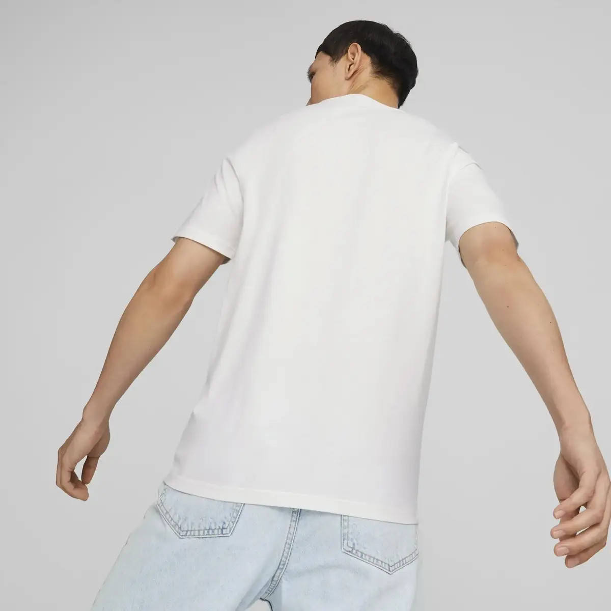 Puma GRAPHICS Sneaker Baskılı T-Shirt