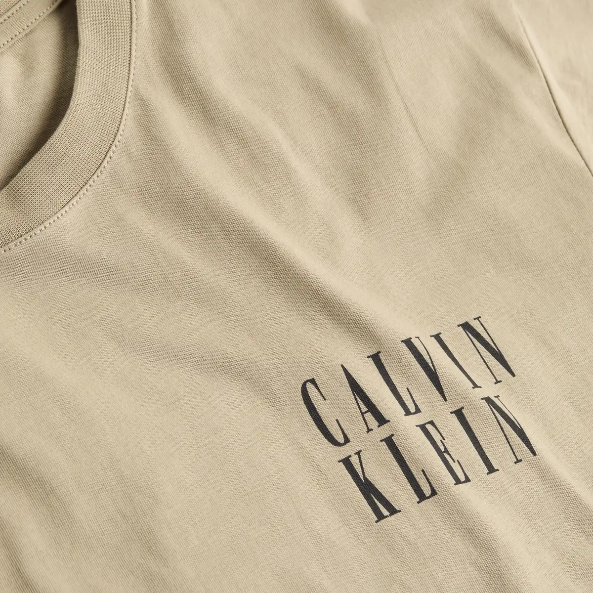 Calvin Klein OMBRE TEXT BOX TEE, HI0 Bej Erkek T-Shirt & Polo