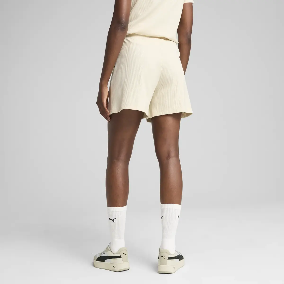 Puma ESS ELEVATED Shorts Bej Kadın Yüksek Bel Şort