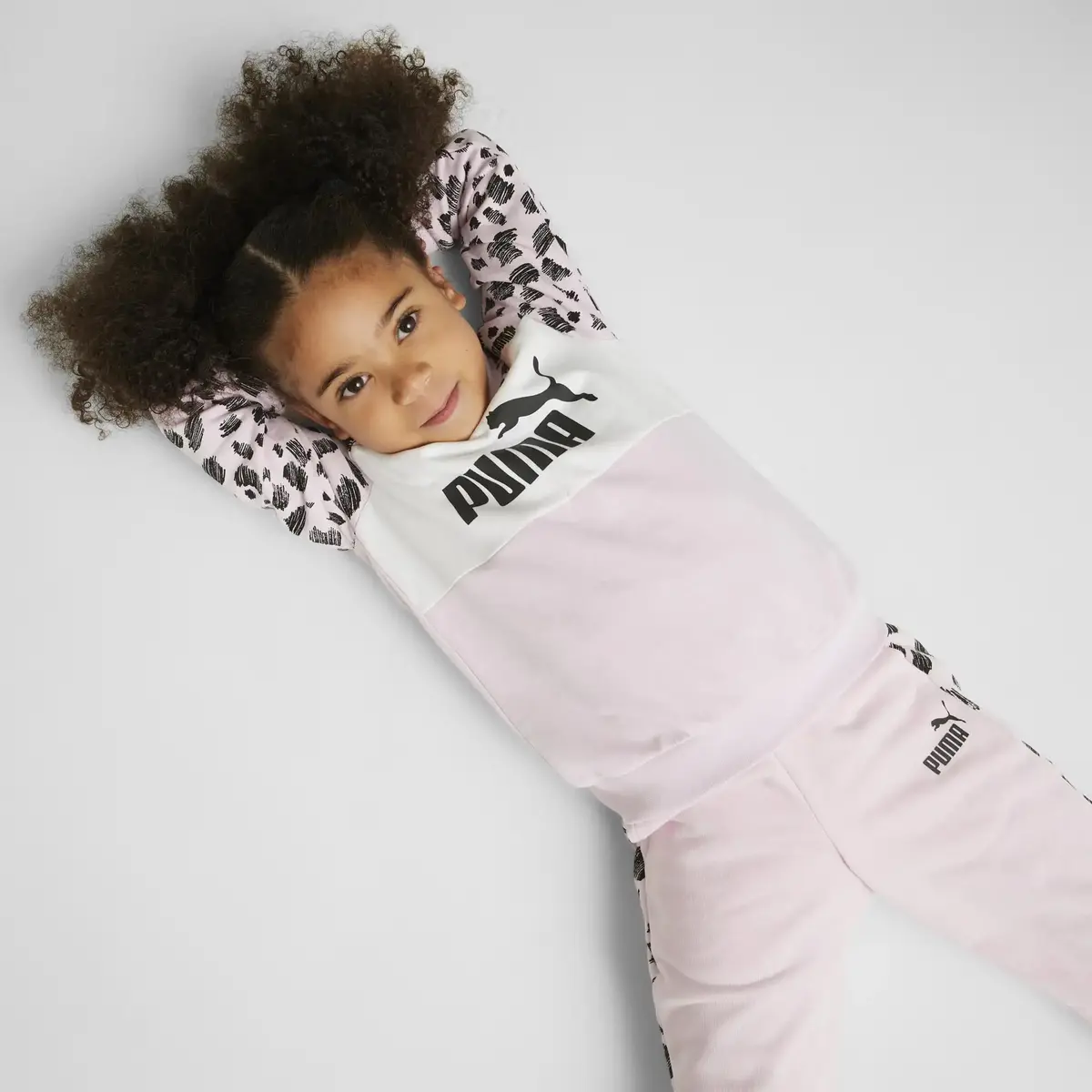 ESS+ PUMA MATES Crew Pearl Pink