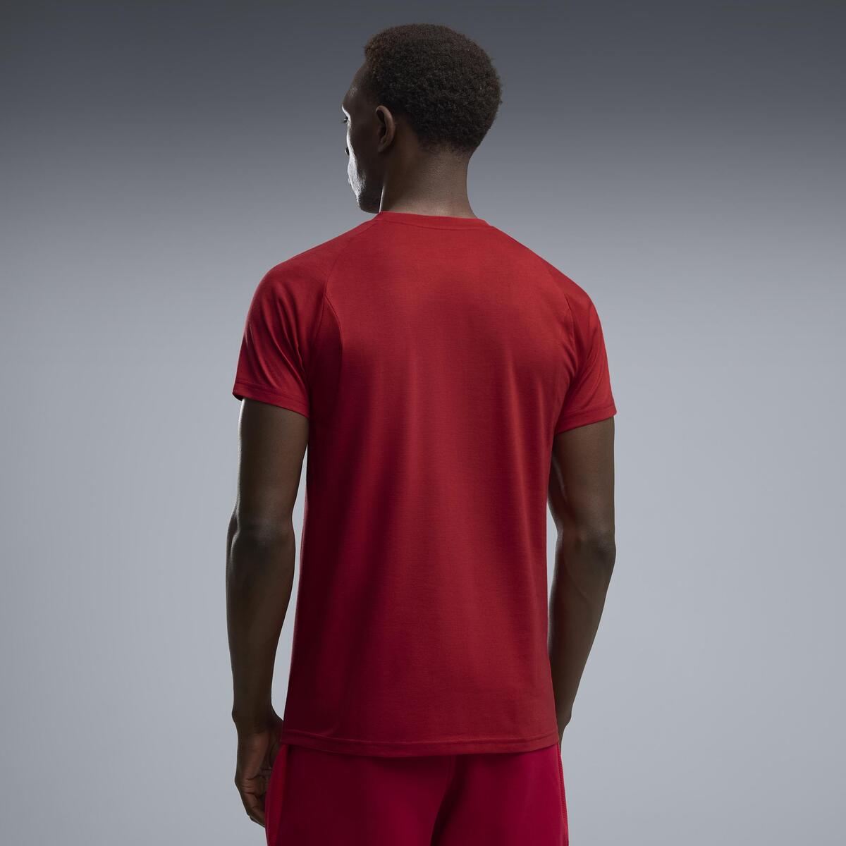 Puma GSK EVOSTRIPE Tee GALATASARAY EVOSTRIPE Erkek Dar Kesim Tişört