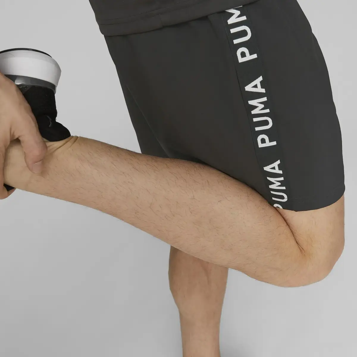 PUMA FIT 7" TAPED WOVEN SHORT Erkek Siyah Antrenman Şort