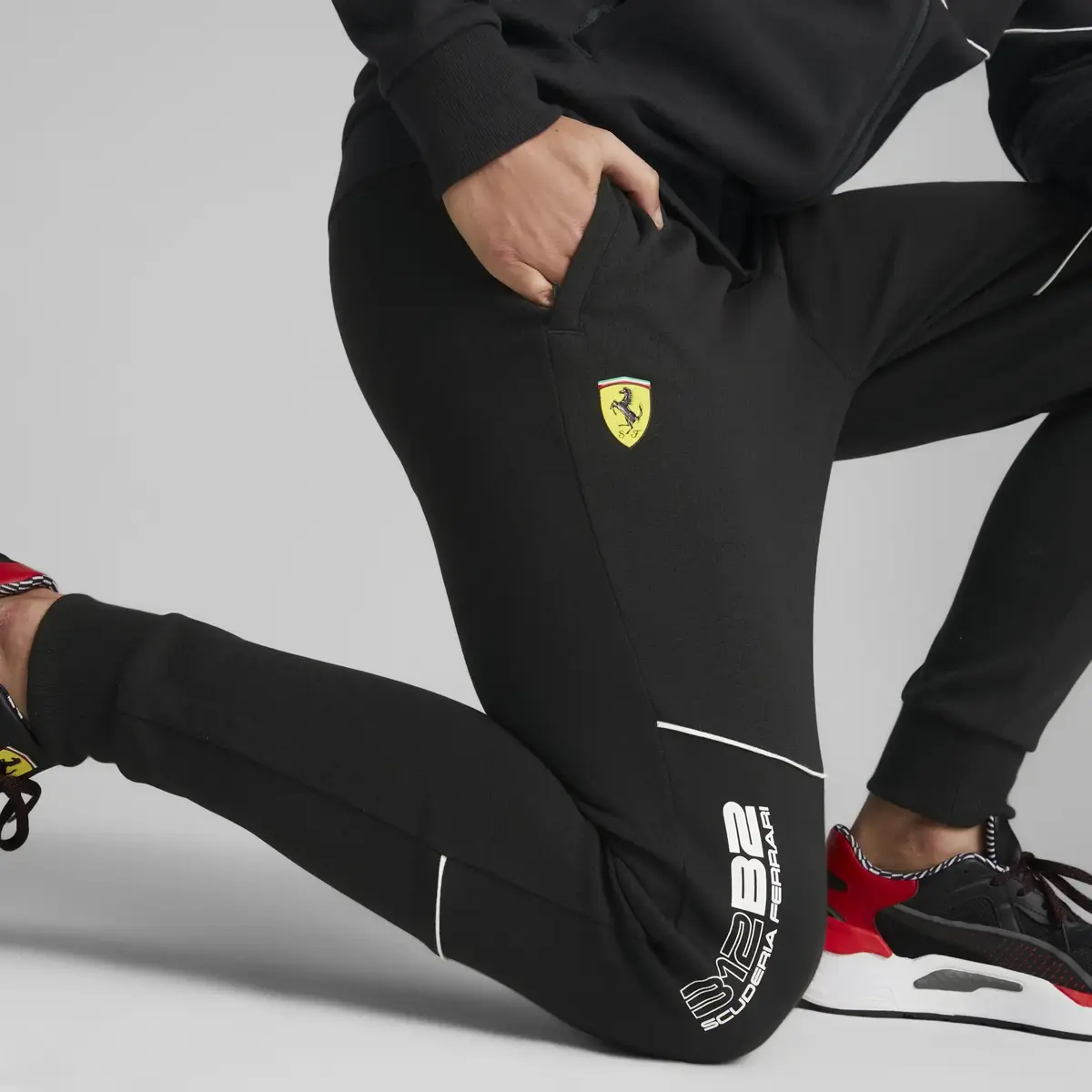 Puma Ferrari Race Sweat Pants Cc Siyah Erkek Eşofman Altı