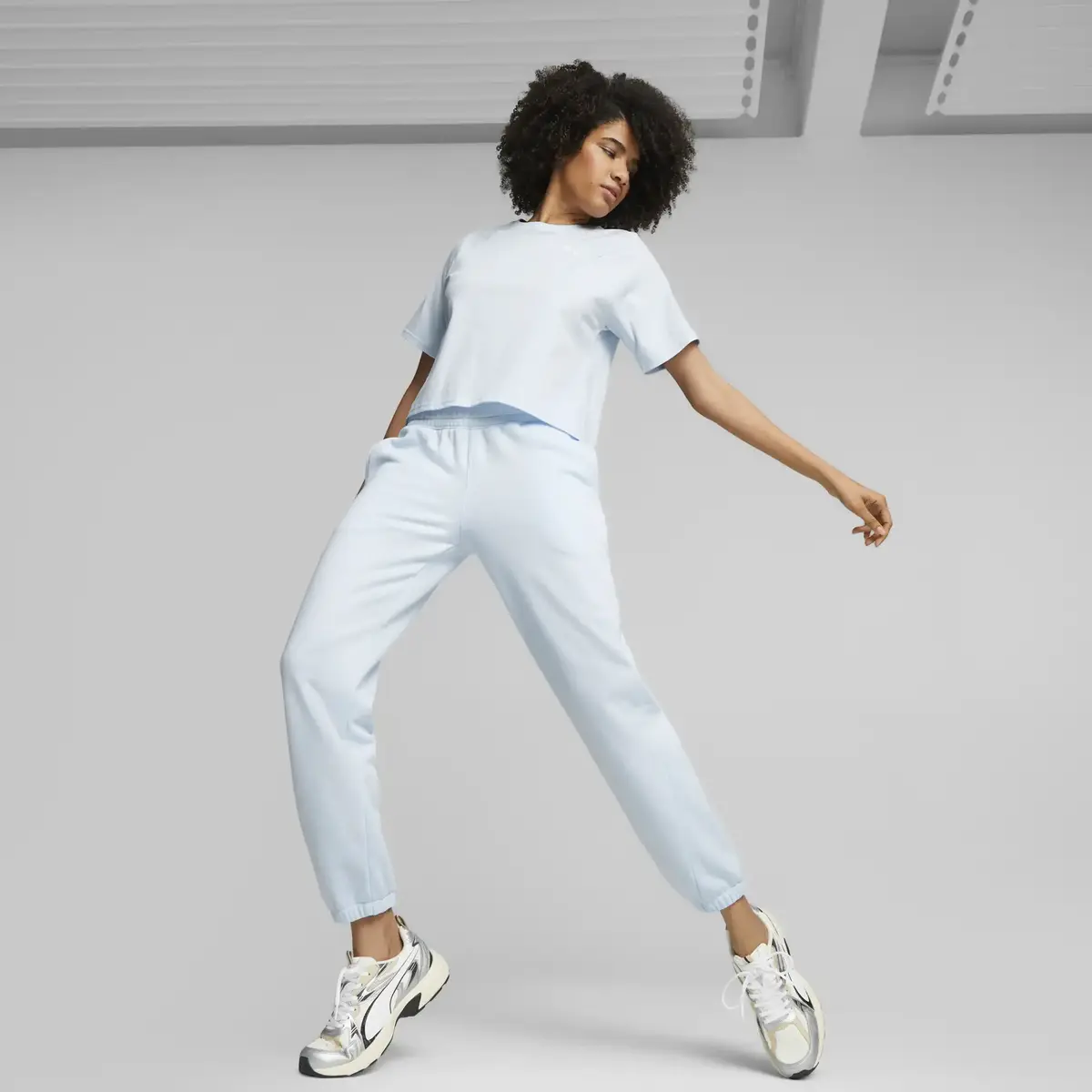 PUMA Milenio Tech Beyaz Kadın Günlük Spor Ayakkabı