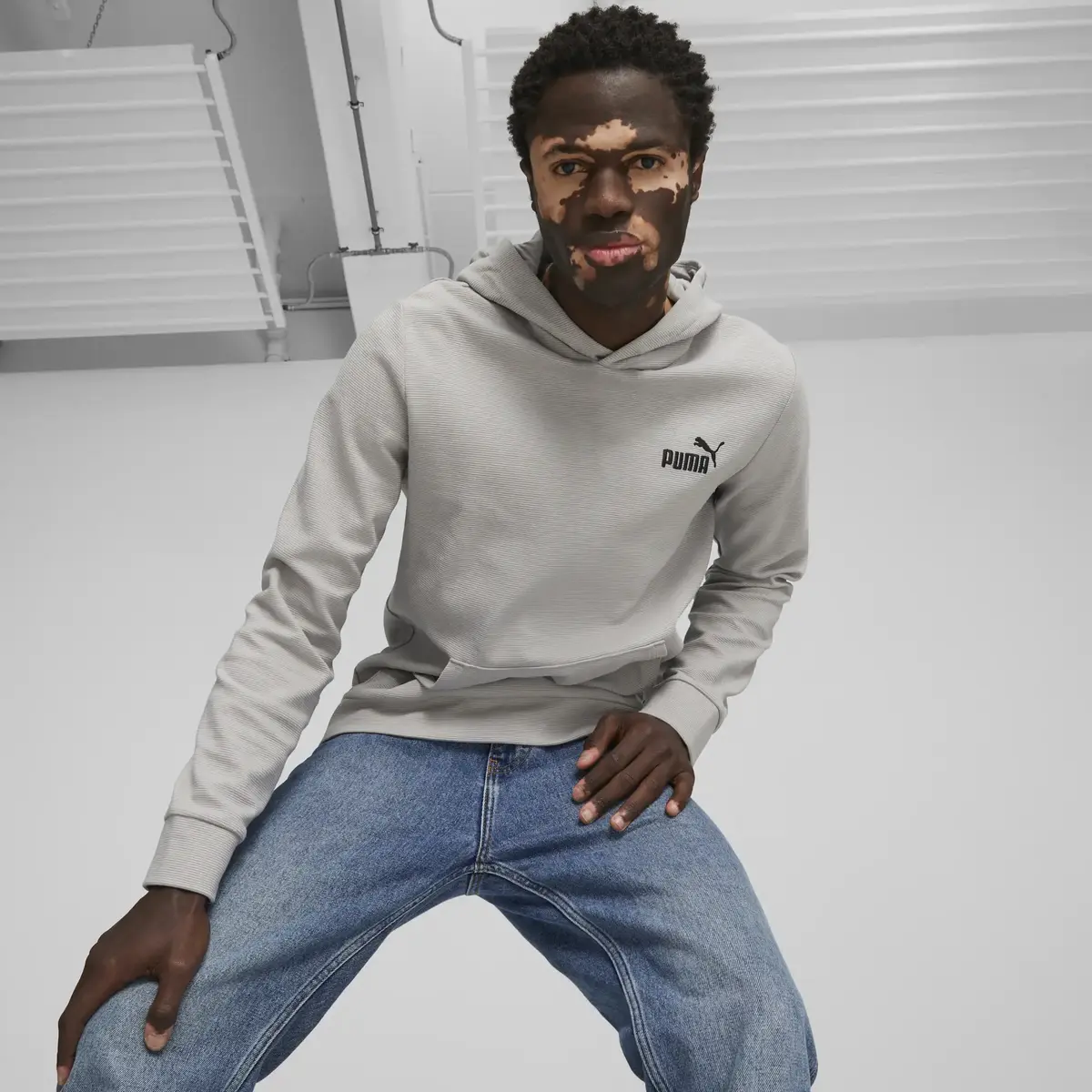 PUMA ESS ELEVATED Hoodie Gri Erkek Sweatshirt