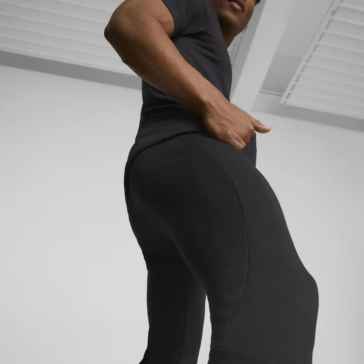 Puma EVOSTRIPE Core Pants Siyah Erkek Eşofman Altı