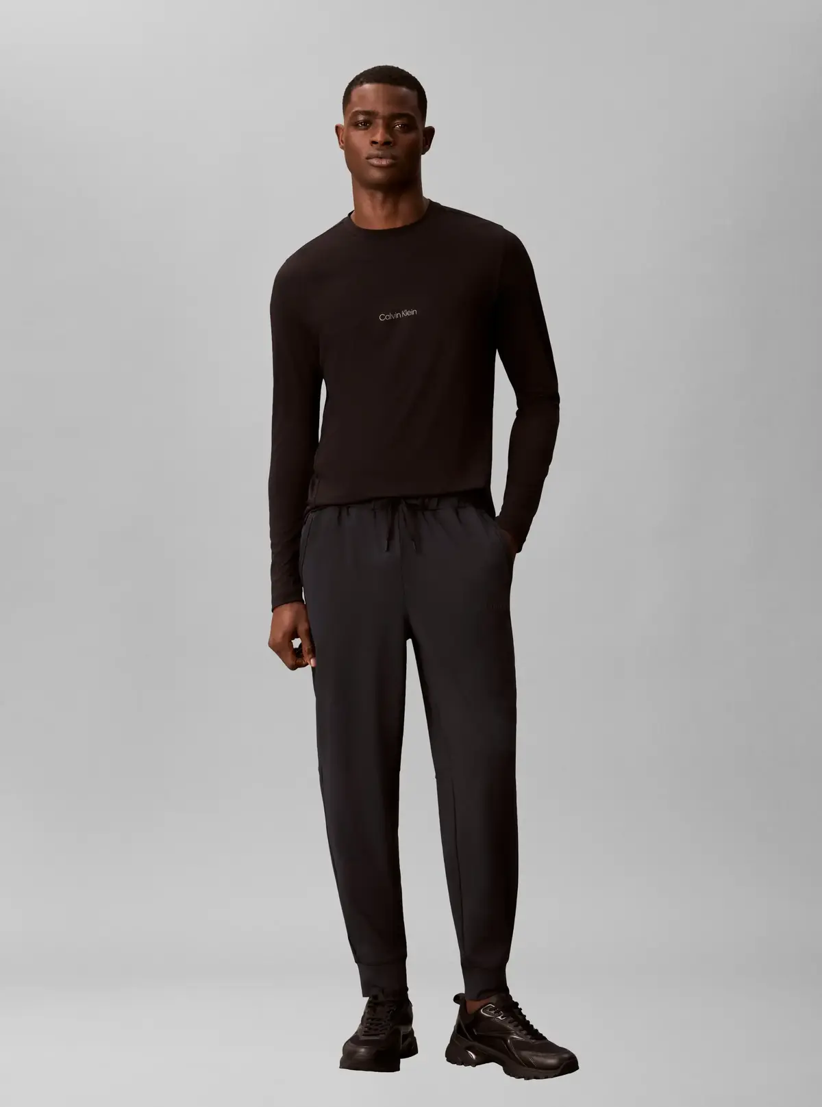 JOGGER, UB1