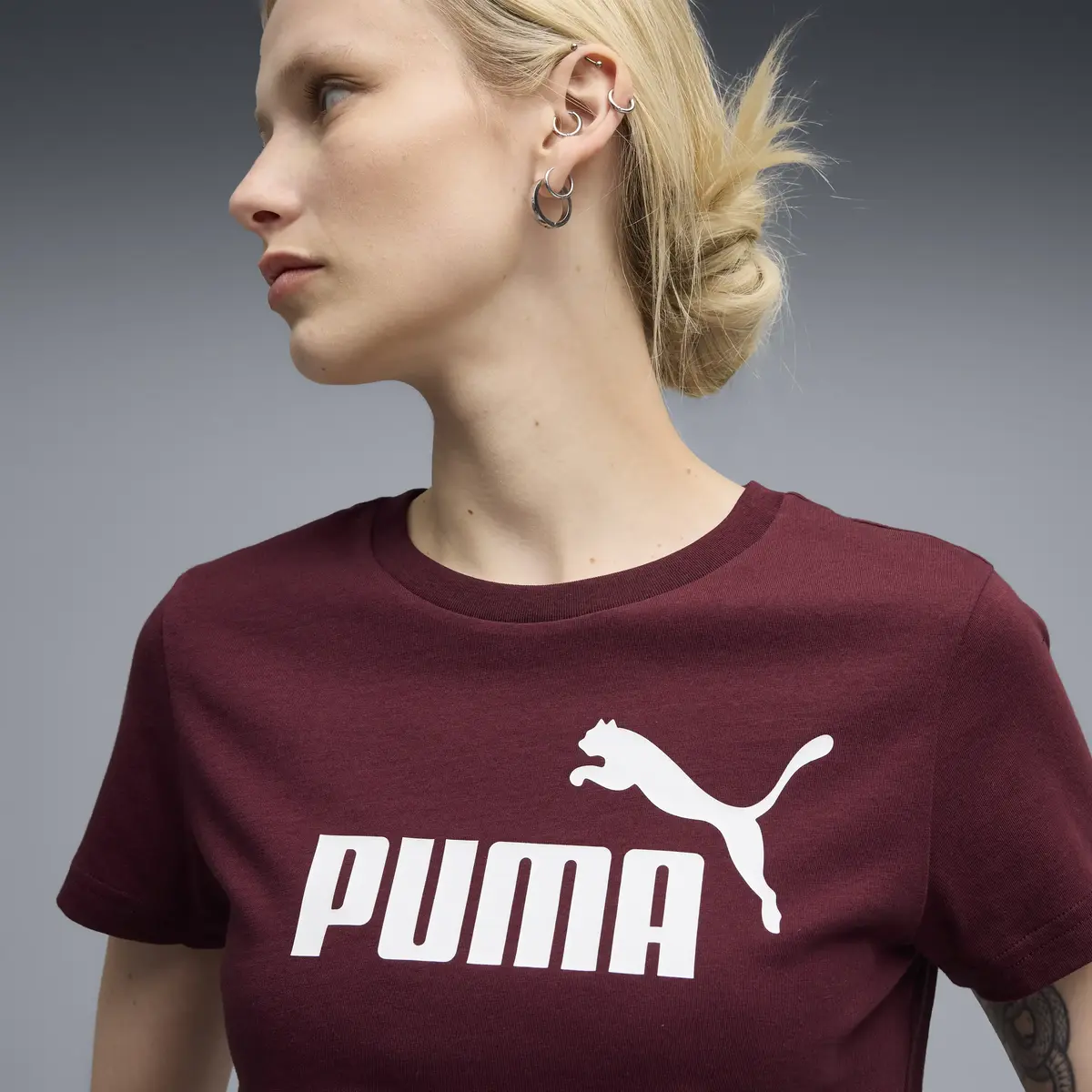 Puma ESS No. 1 Logo Tee Kadın T-Shirt & Polo