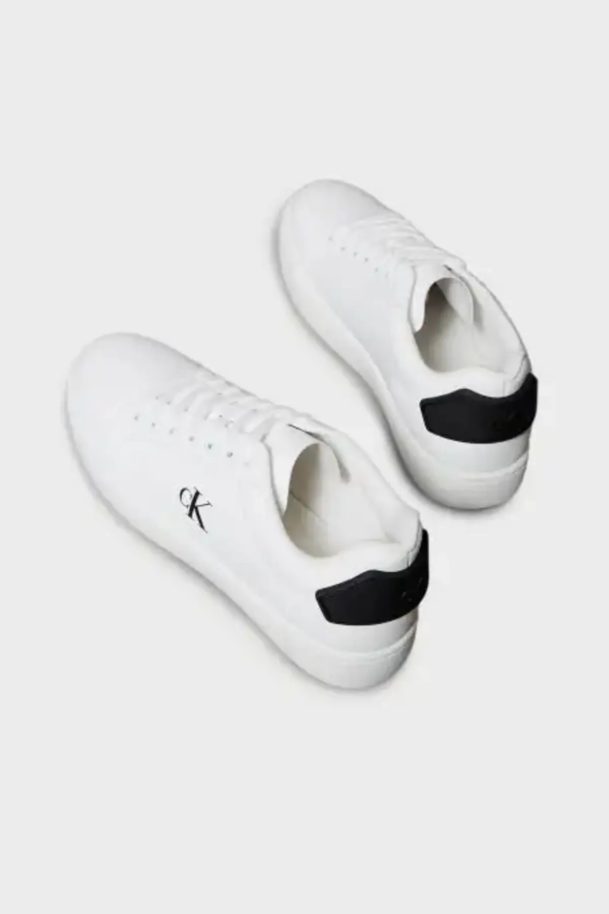 Calvin Klein CLASSIC CUPSOLE RU PATCH LTH Beyaz Erkek Günlük Spor Ayakkabı