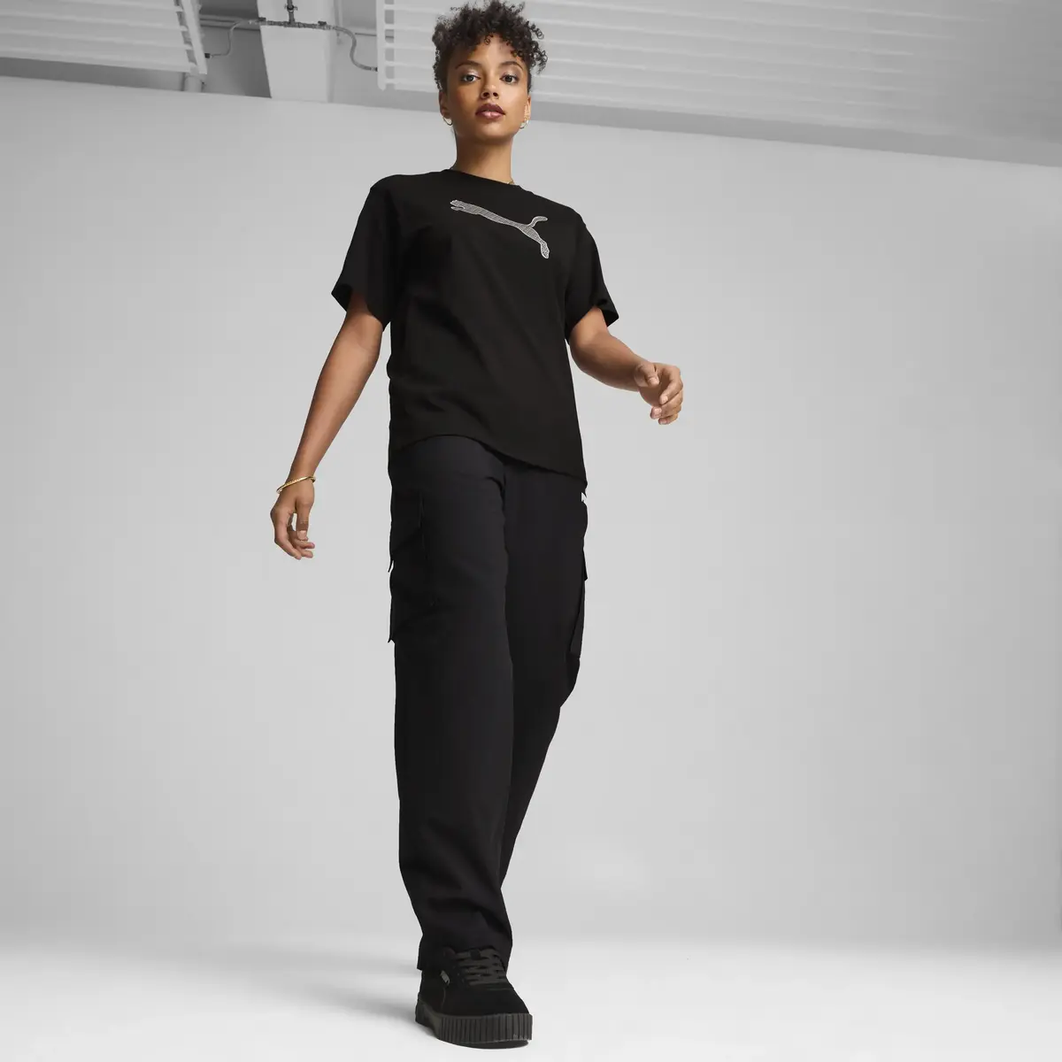 Puma HER Graphic Tee Siyah Kadın T-Shirt