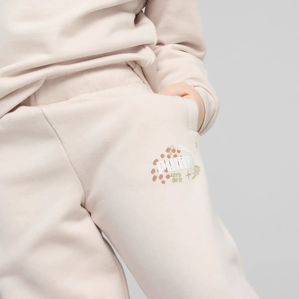 Puma ESS+ FC Sweatpants Pembe Unisex Eşofman Altı