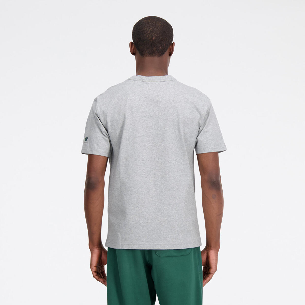 New Balance MNT1402 Erkek Gri T-Shirt