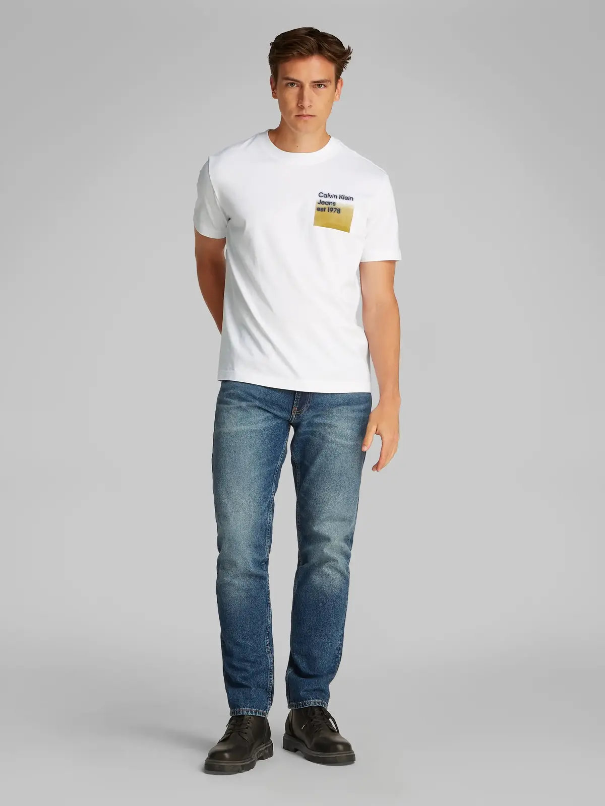 LOGO FADE BOX TEE, YAF
