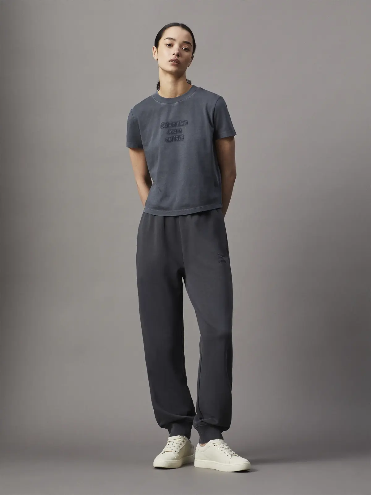 Calvin Klein Siyah Kadın T-Shirt & Polo