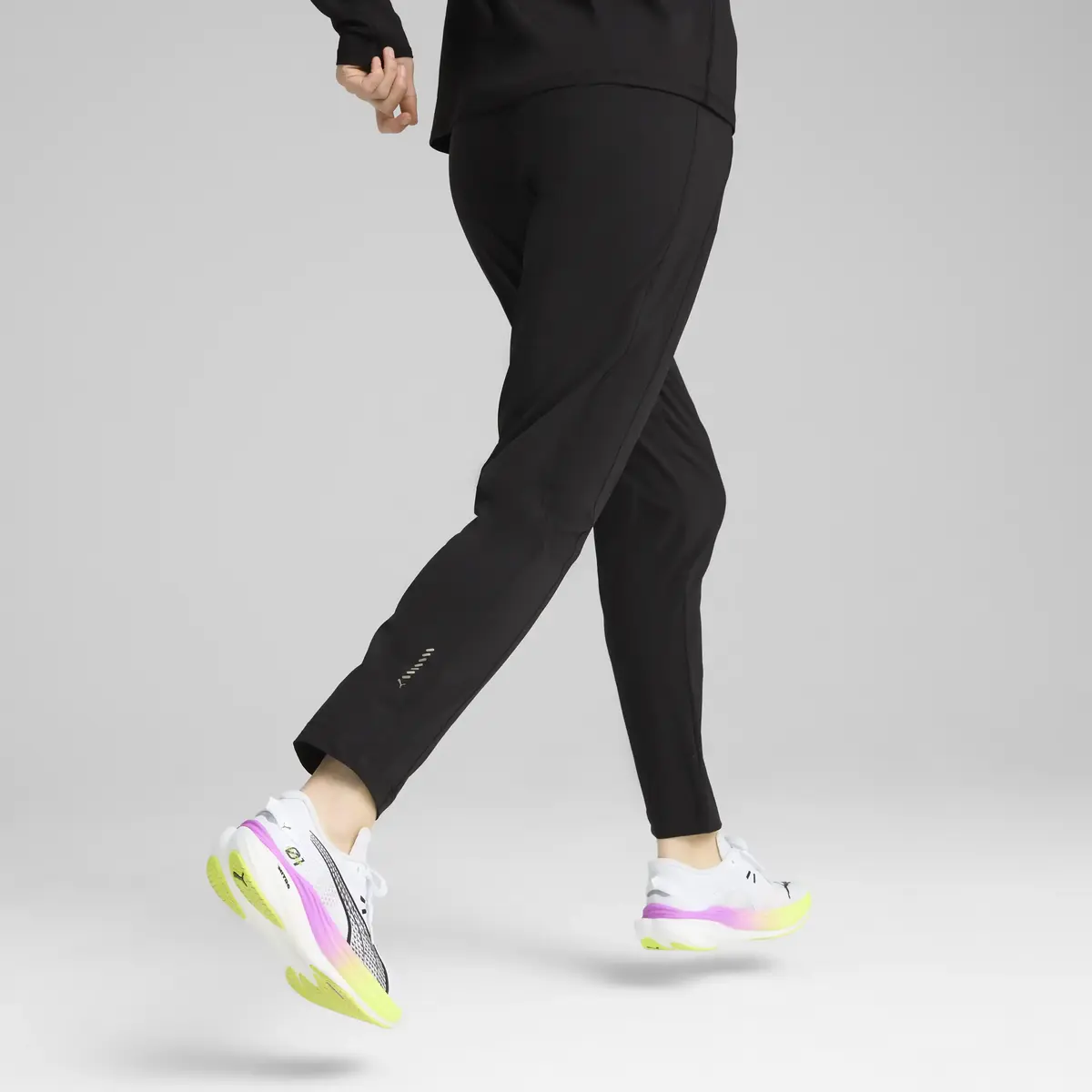 PUMA RUN VELOCITY TAPERED PANT W Siyah Kadın Eşofman Altı