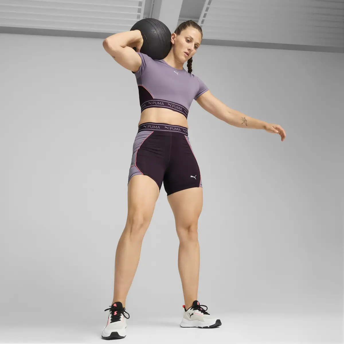 Puma STRONG BABY TEE - SHORT Kadın Şort