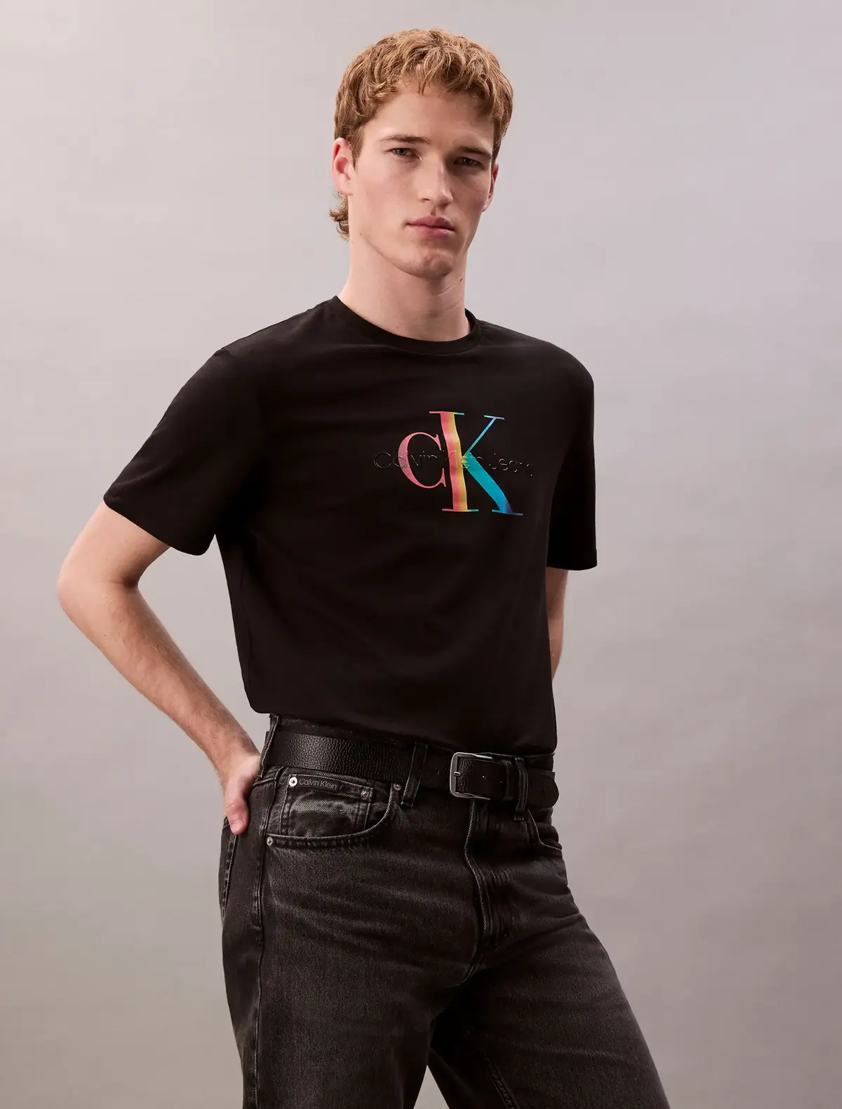 Calvin Klein SS 20s CK PRIDE25 GR, UB1 Siyah Erkek T-Shirt
