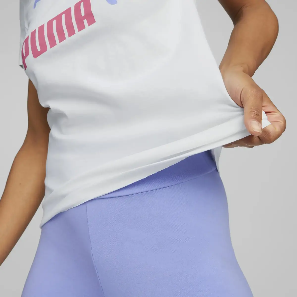 Puma Classics Logo Tee Beyaz Kadın T-Shirt