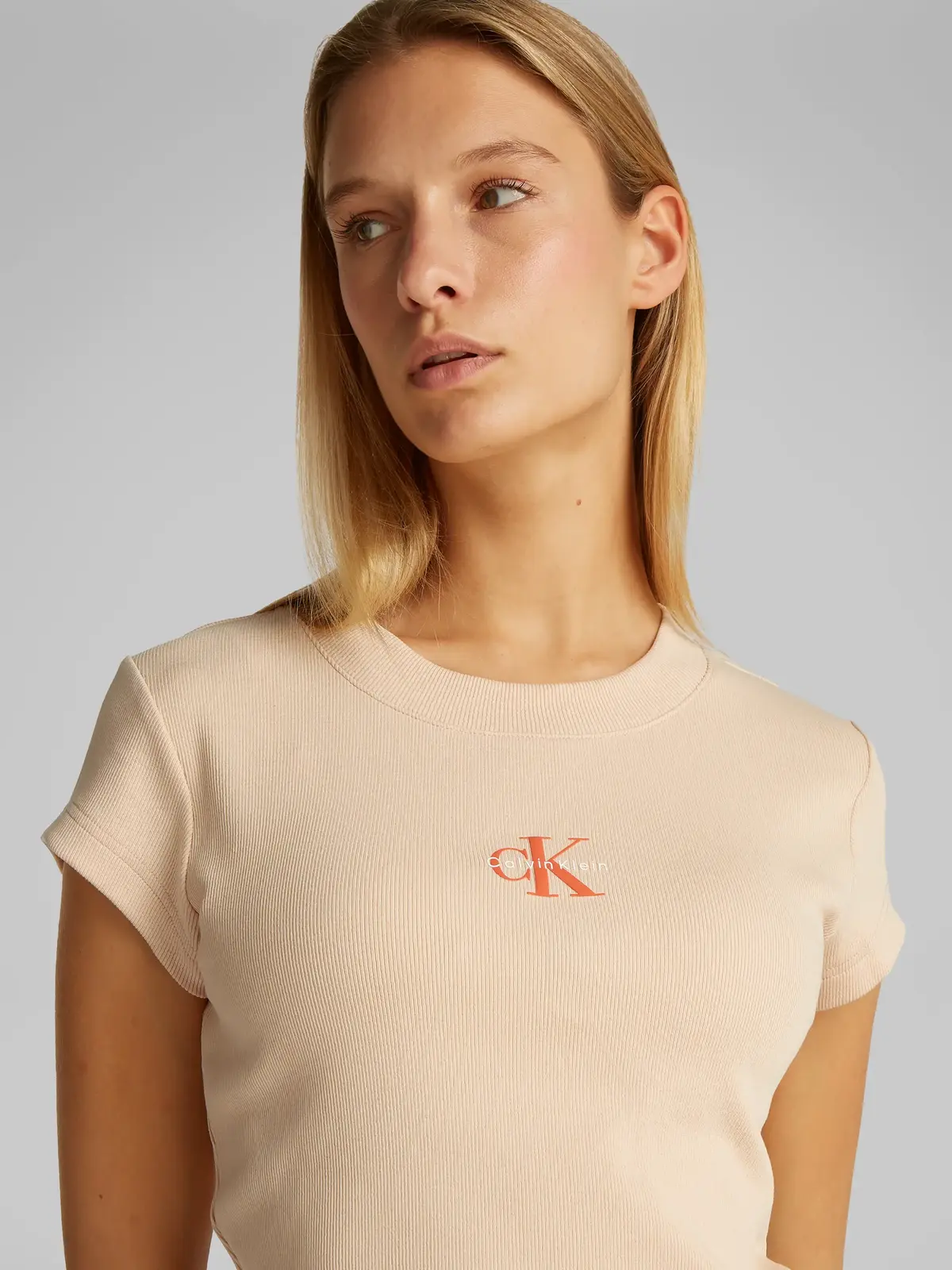 Calvin Klein MONOGRAM BABY TEE, RM7 Krem Kadın T-Shirt & Polo