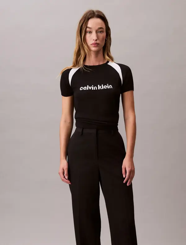 Calvin Klein Liquid Shine Sculpt, UB1 Siyah Kadın T-Shirt