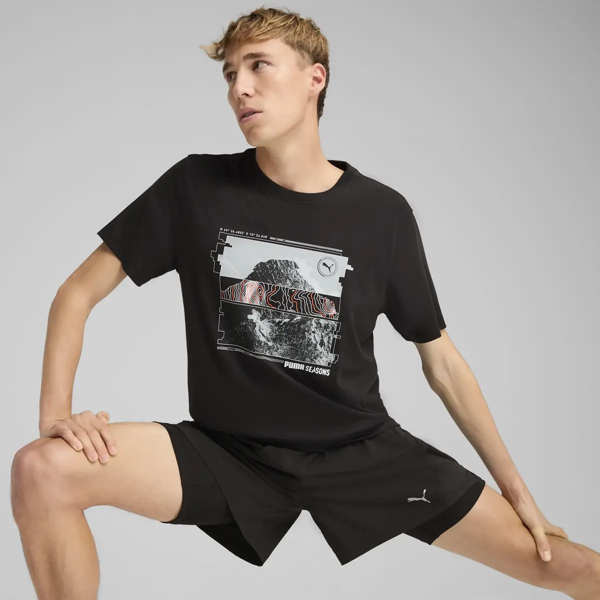 Puma GRAPHICS SEASONS UNISEX TEE Siyah Erkek T-Shirt & Polo
