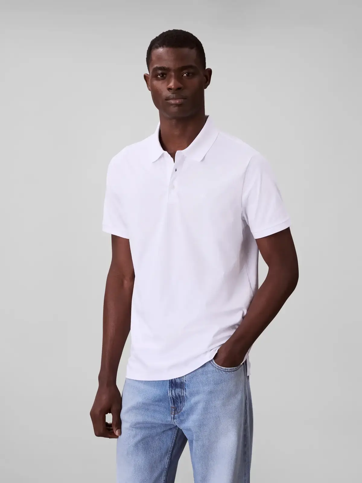 Calvin Klein SS SMOOTH COTTON SOL, YAA Beyaz Erkek T-Shirt & Polo