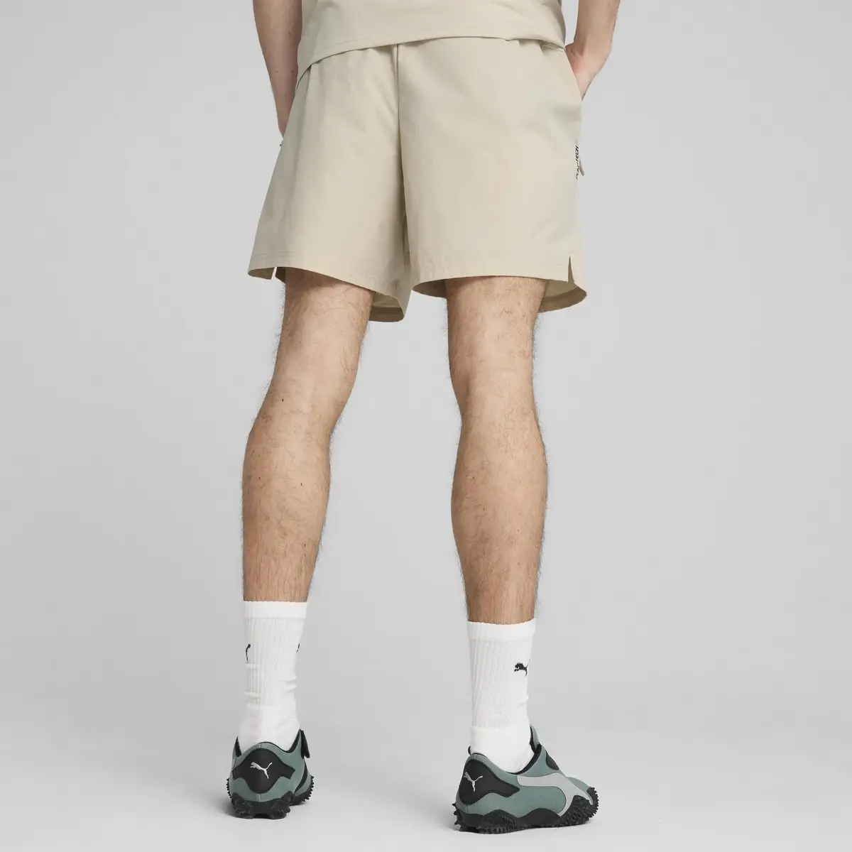 Puma PUMATECH Relaxed Shorts Bej Erkek Şort