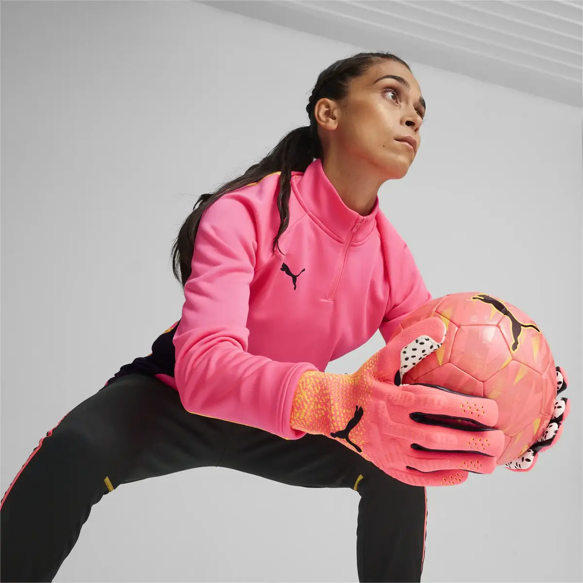 Puma FUTURE Ultimate NC Turuncu Erkek Kaleci Eldiveni