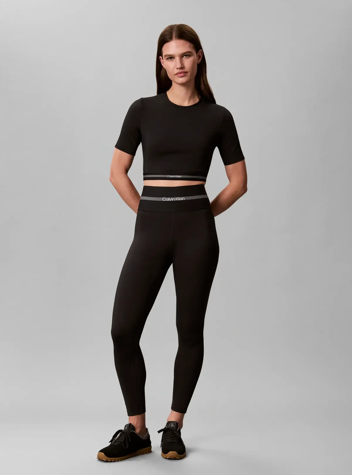 Calvin Klein ICON SPORT SS TEE WI, UB1 Siyah Kadın T-Shirt