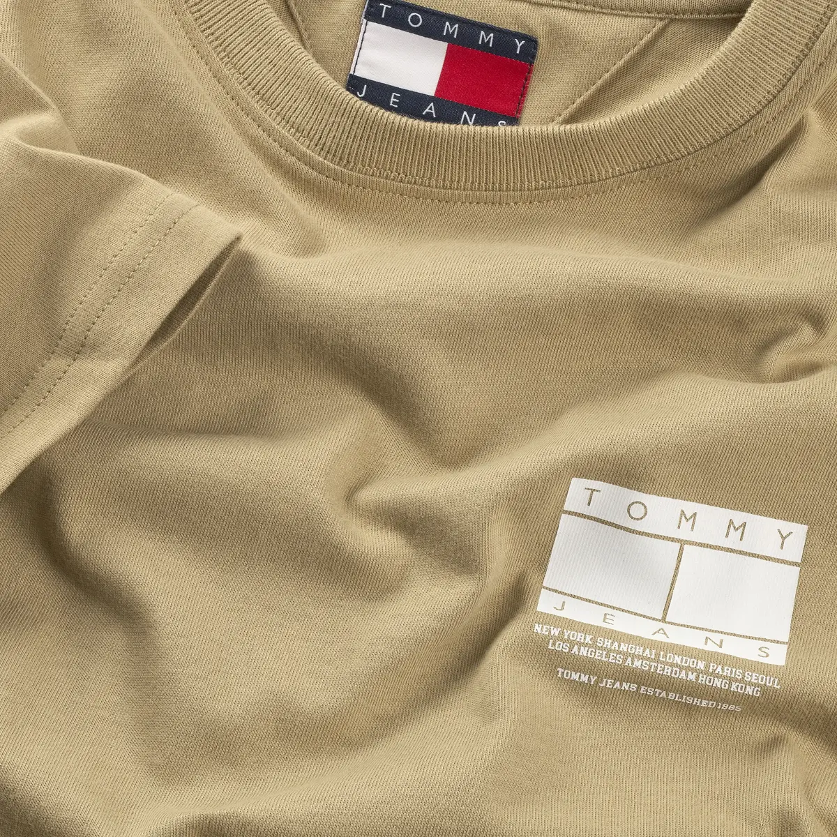 Tommy Hilfiger TJM REG DNA GRAPHIC, ACT Bej Erkek T-Shirt & Polo