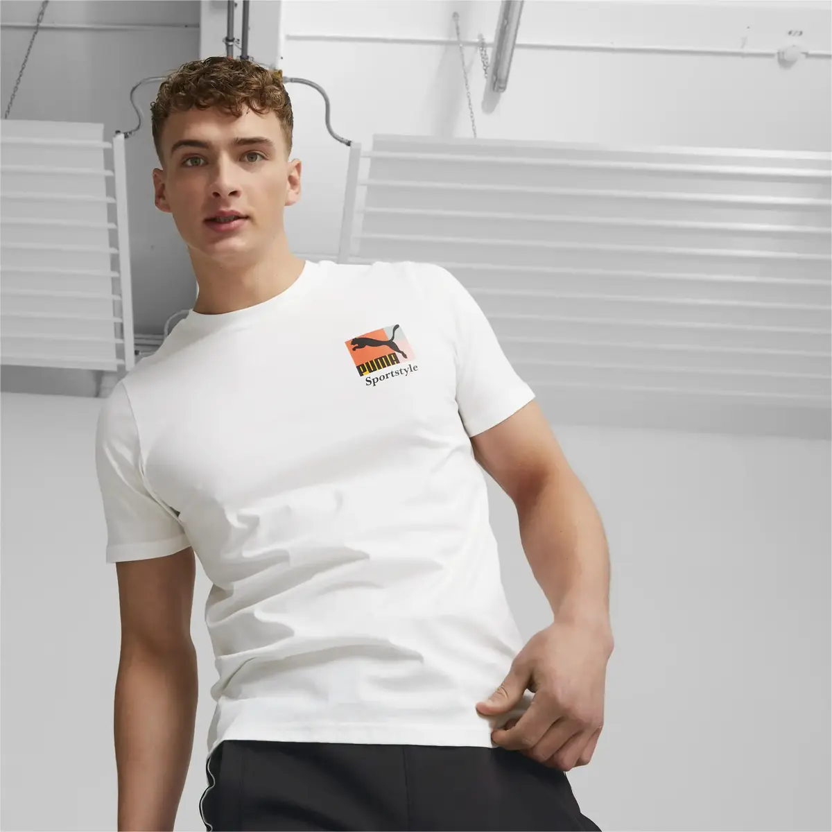 Puma CLASSICS BRAND LOVE Tee Beyaz Erkek T-Shirt