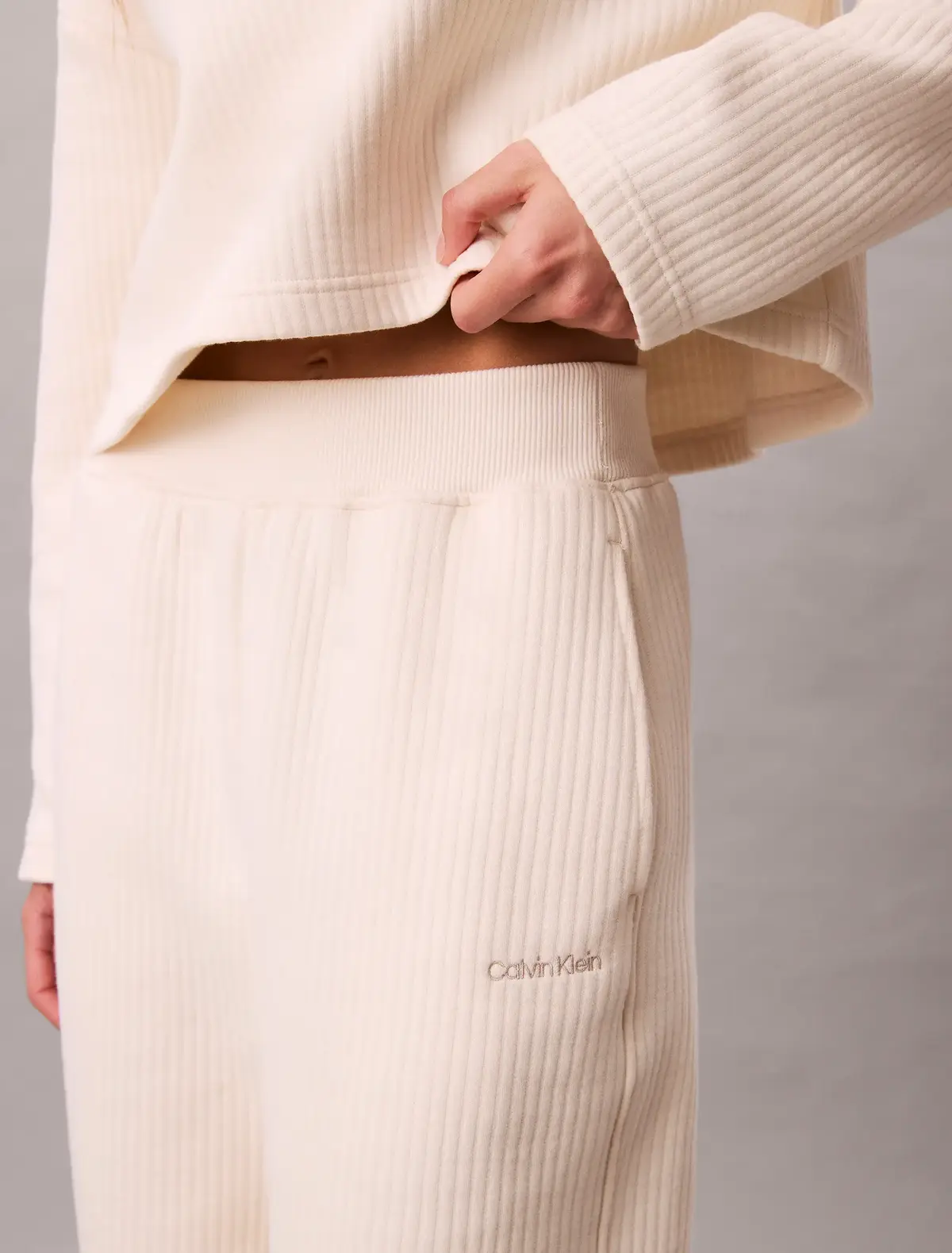 Calvin Klein Quilted Fleece Lounge Bej Kadın Eşofman Altı