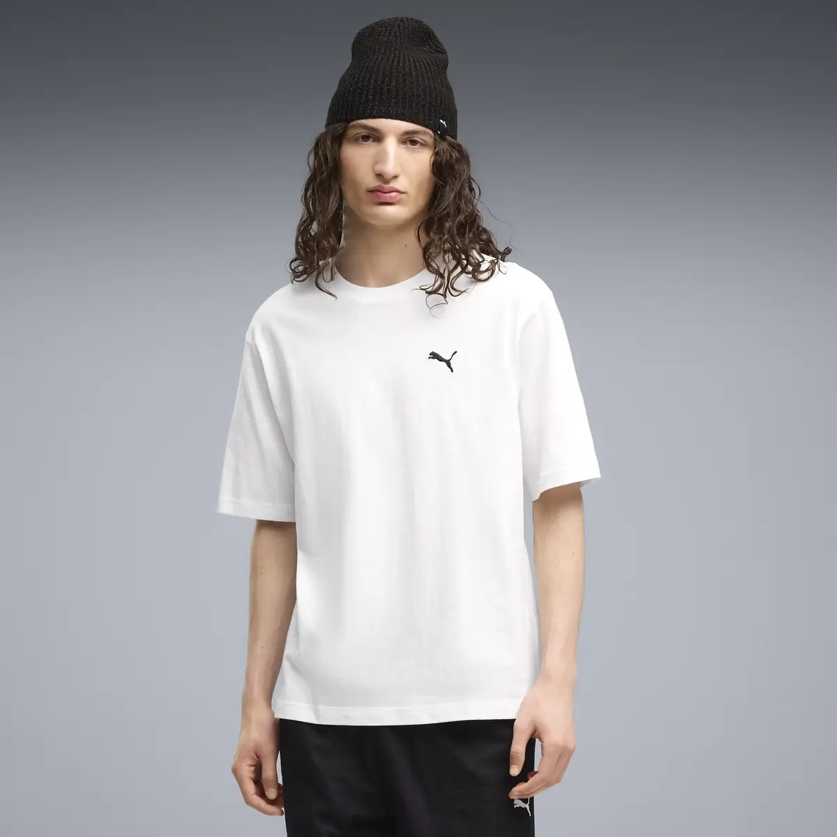 PUMA ESS Boxy Tee Beyaz Erkek T-Shirt