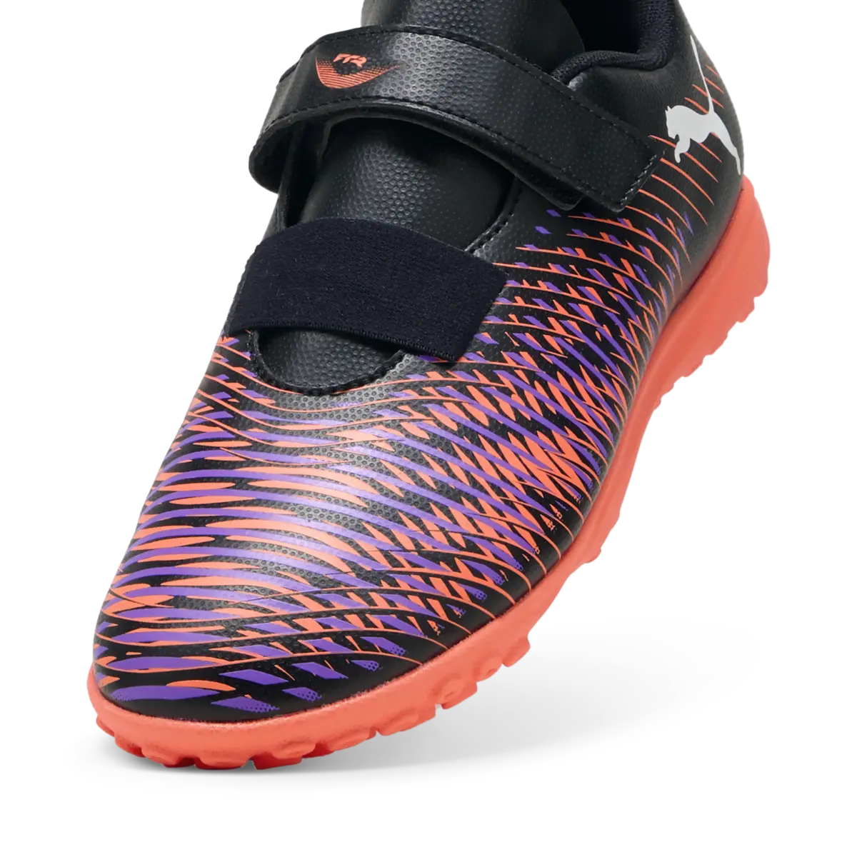 Puma FUTURE 8 PLAY TT V Jr Siyah Çocuk Halı Saha Ayakkabısı