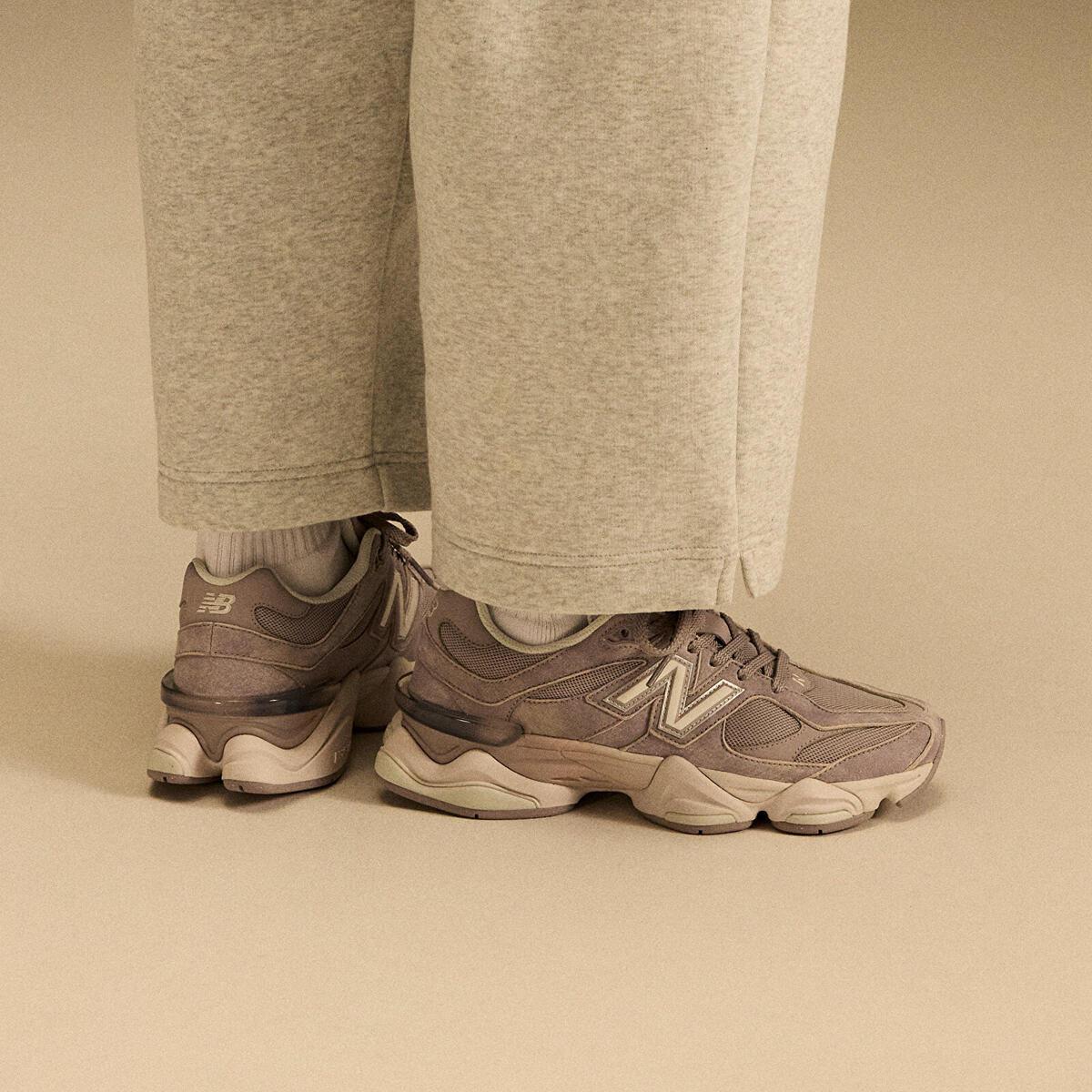 New Balance 9060 Unisex Gri Günlük Spor Ayakkabı