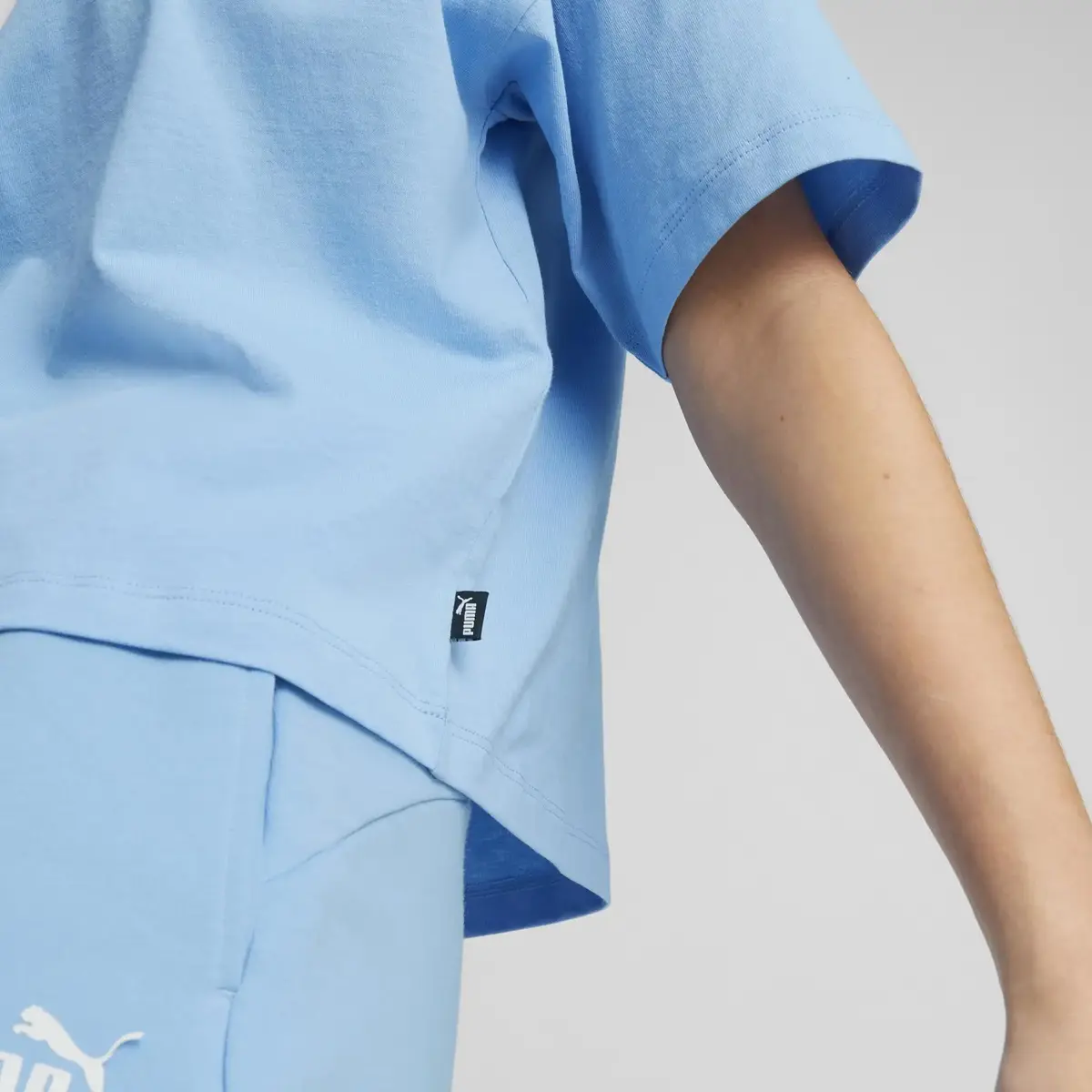 Puma Ess Cropped Logo Tee Day Dream Beyaz Kadın T-shirt