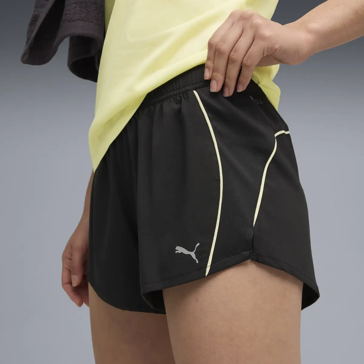 Puma RUN VELOCITY 3 SHORT W Siyah Kadın Şort
